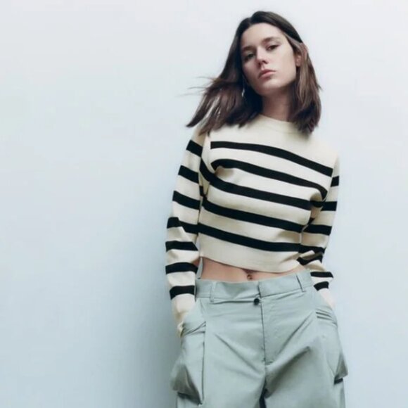 Zara Striped Cropped Sweater Knit Size S Black Ivory Pullover - Picture 1 of 9